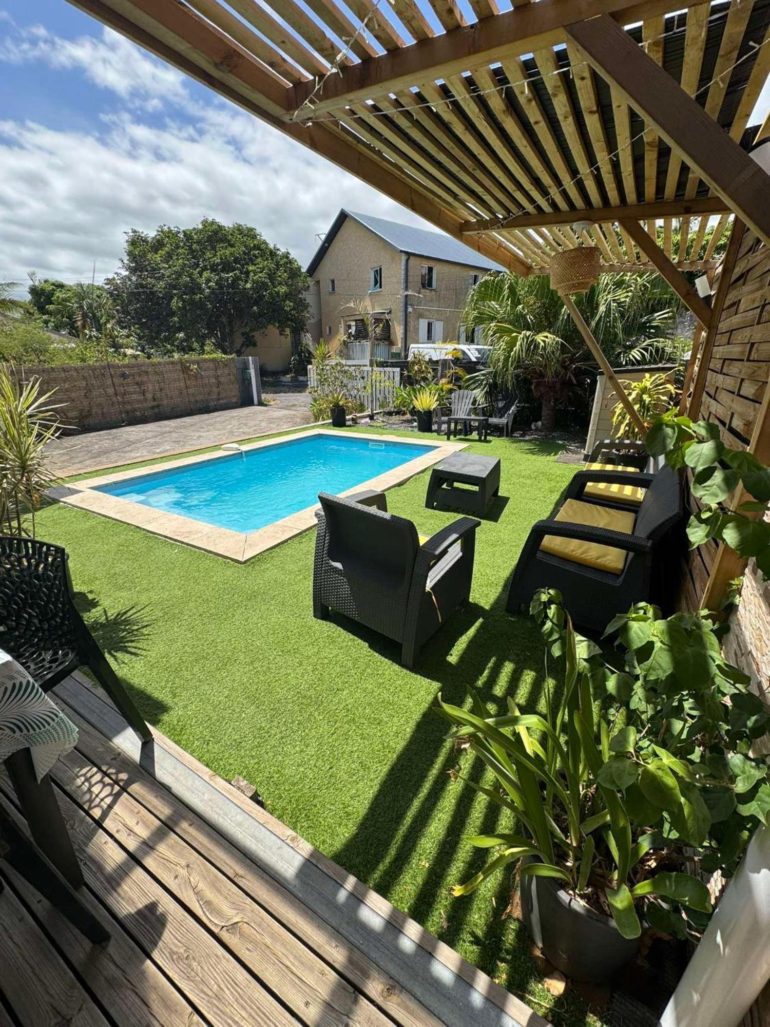 Anais Pool Saint-Joseph Exterior foto